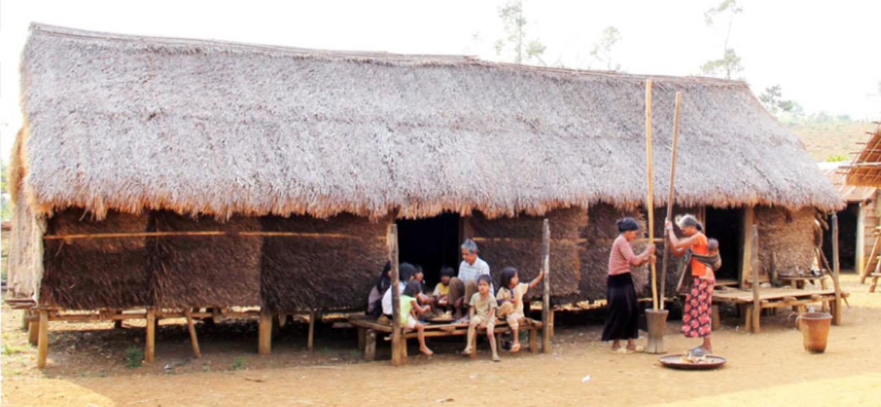Explore the Cultures of the M’nong, Êđê, and Ba Na Ethnic Groups in Kon Tum with Dalat Easyriders – A Journey into the Heart of the Central Highlands”