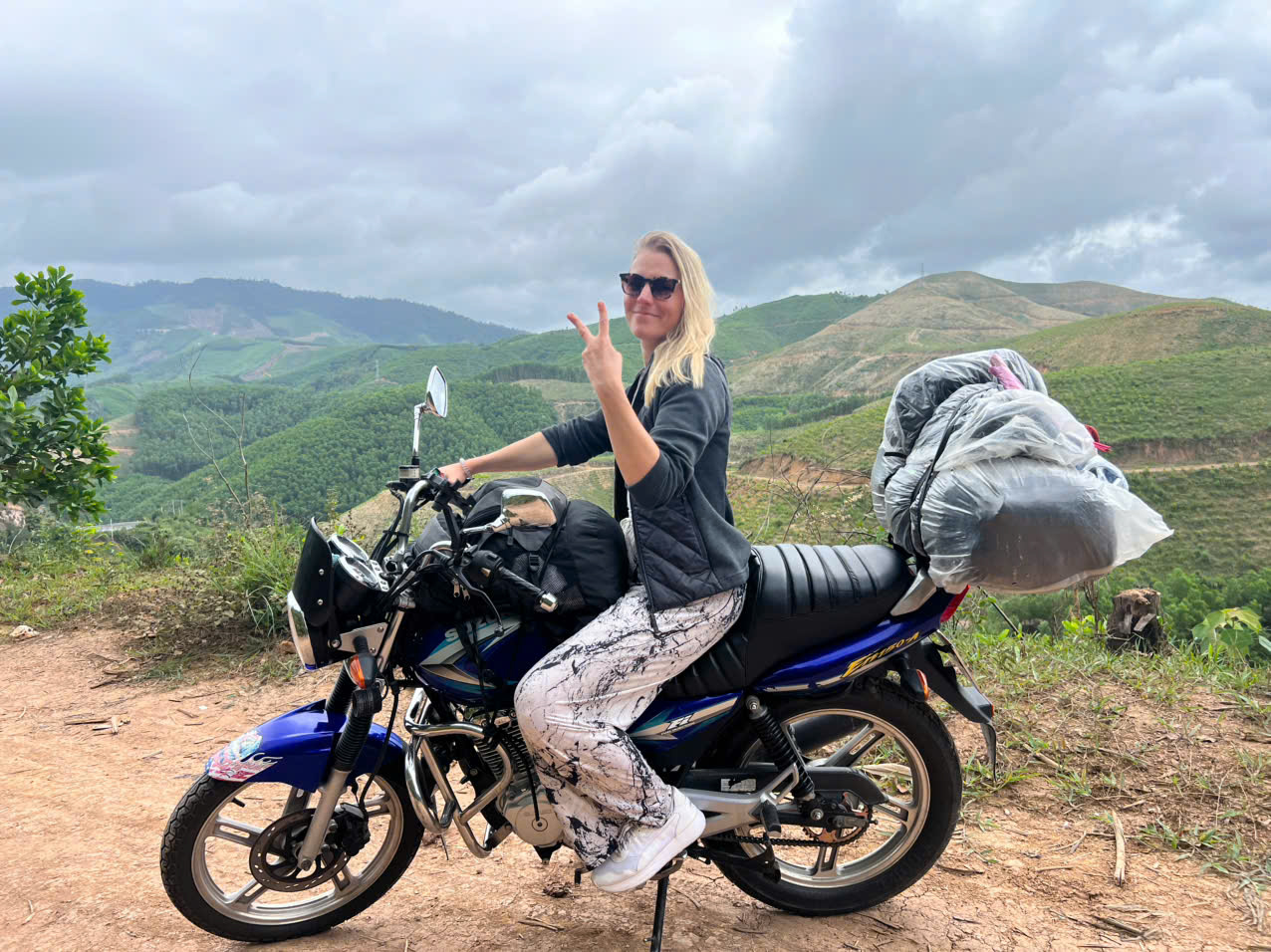 z7202137379886_f2bd4688c3de09cbd146f580228e8651