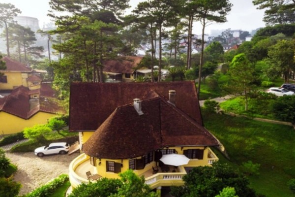 Discover the Unique French Architecture of Dalat with DalatEasyrider”