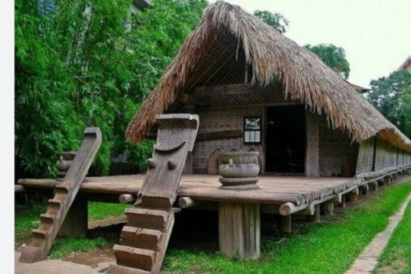 Discover the Ede Ethnic Culture with Dalat Easyrider – Ride into Vietnam’s Indigenous Highlands”