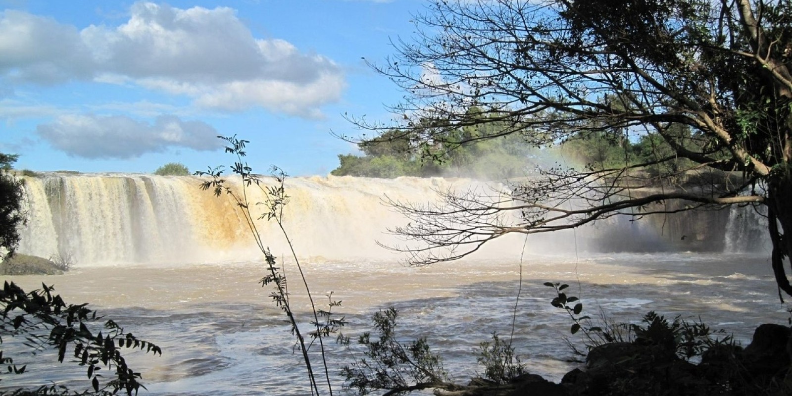 Ride the Real Vietnam – Easyrider Tours Beyond the Car Window!”