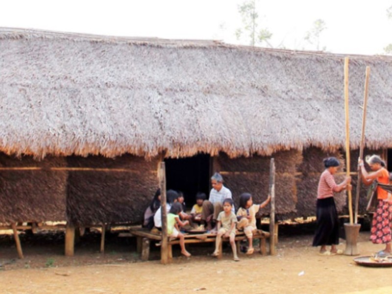 Explore the Cultures of the M’nong, Êđê, and Ba Na Ethnic Groups in Kon Tum with Dalat Easyriders – A Journey into the Heart of the Central Highlands”