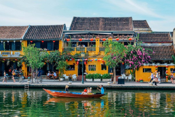 Dalat to Hoi An by Motorbike: The Ultimate Easy Rider Adventure Through Central Vietnam