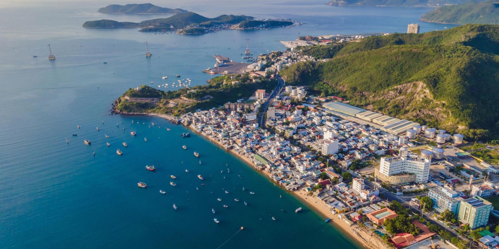 Nha Trang – Vietnam’s Coastal Paradise of Sun, Sea, and Culture