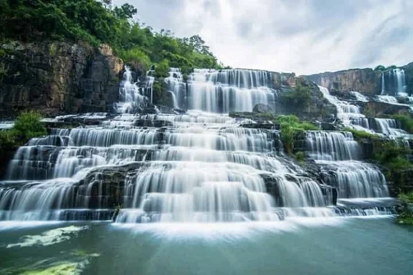 The Most Beautiful Waterfalls Near Da Lat That Tour Buses Never VisitThe Most Beautiful Waterfalls Near Da Lat That Tour Buses Never Visit