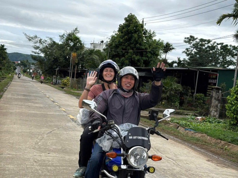 Why Small Group Tours Create Better Travel Memories