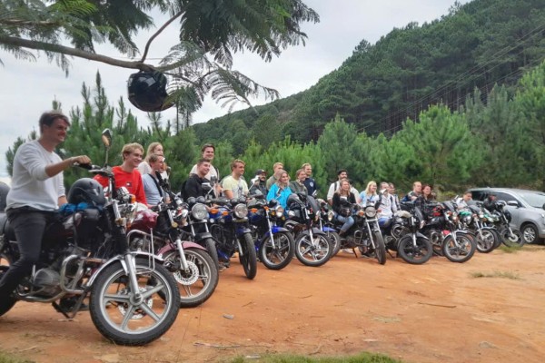 A Peaceful Morning Ride Around Da Lat