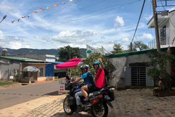 What to Expect on Your First Vietnam Motorbike Tour